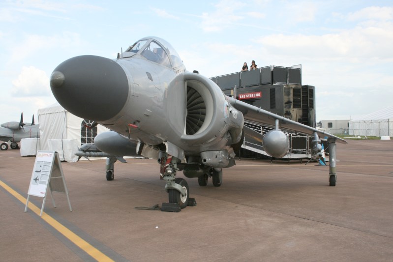 http://www.flankers-site.co.uk/fairford%202012/fairford%2022.jpg