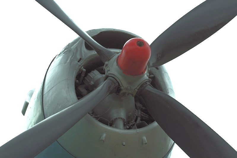 be-6 engine_03.jpg