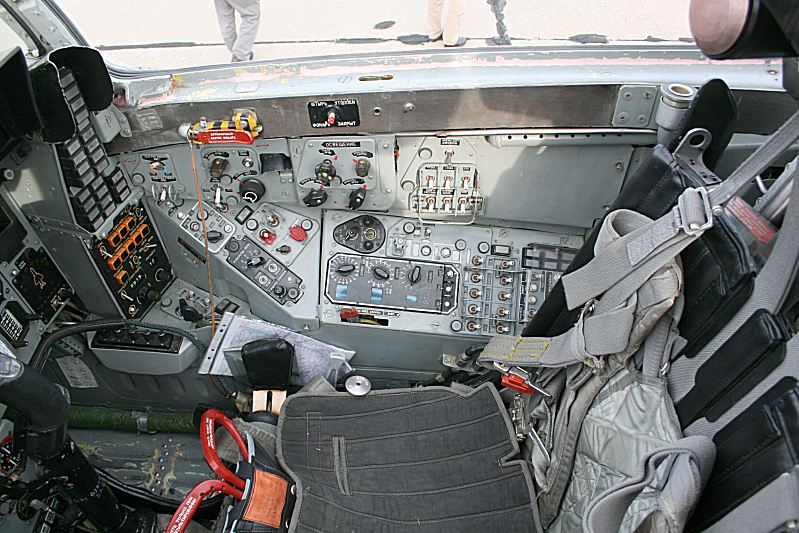 mig-29 cockpit_003.jpg