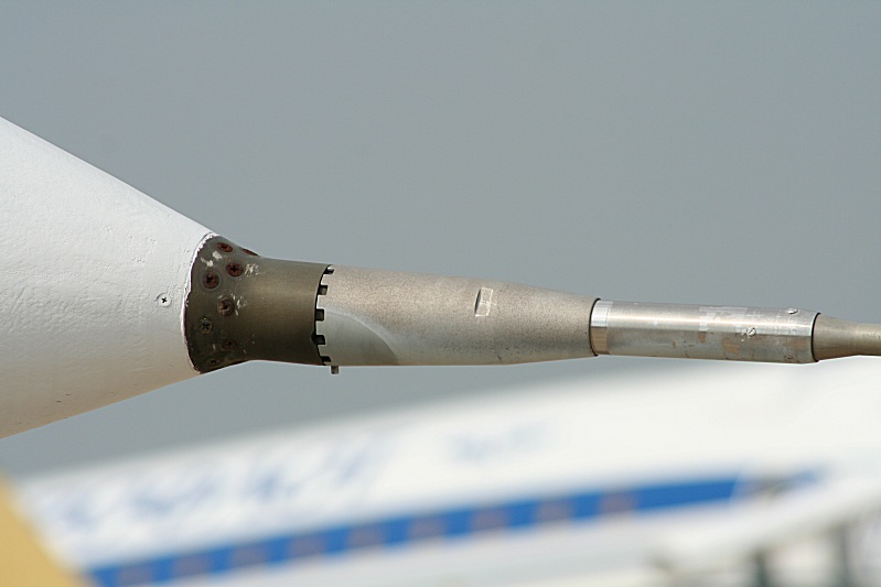 Image result for su-33 folded nose pitot