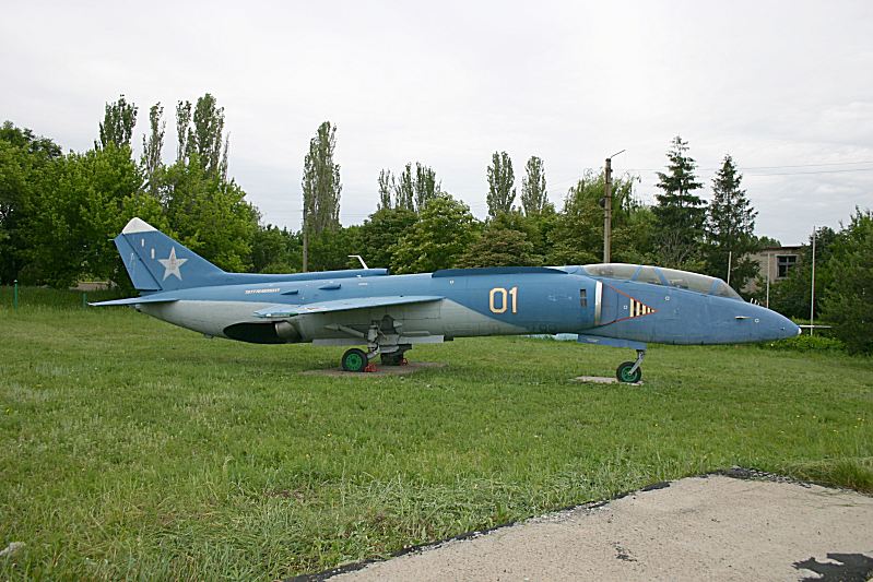 yak-38_03.jpg